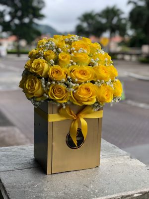 Nacimiento - Arreglo floral bb