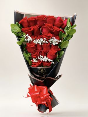 Amor-aniversario - Ramillete en caída de rosas