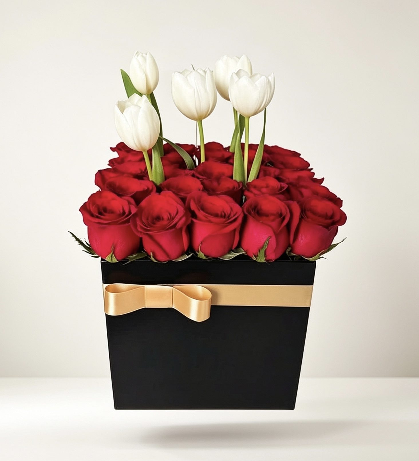 Amor-aniversario-Box De Rosas y Tulipanes